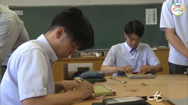 日本独特の文化を後世に引き継いで…　高校生が「ミニ畳作り」に挑戦【岡山・総社市】