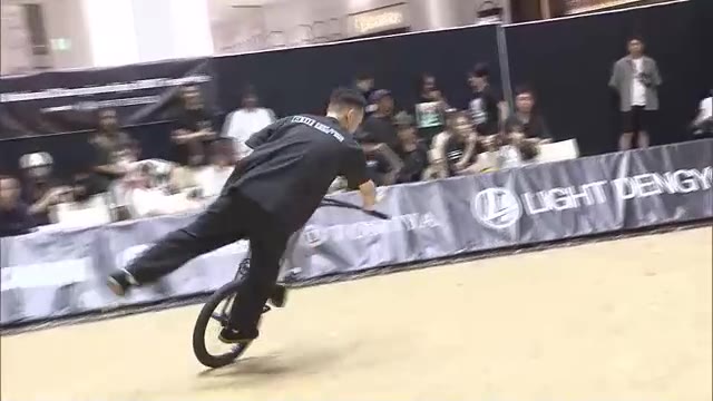 岡山市中心部でＢＭＸやブレイキンなどアーバンスポーツが楽しめるイベント始まる【岡山】 | OHK 岡山放送