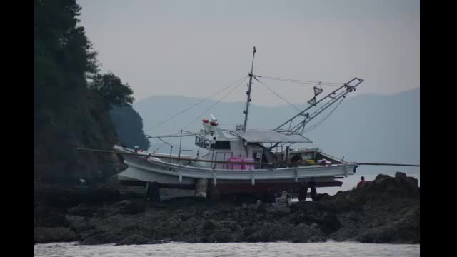 笠岡市沖の瀬戸内海で漁船が乗り上げ　船長ら２人にケガなし・油の流出もなし【岡山】