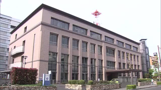 海上自衛隊呉地方隊に勤務する１等海曹に罰金１０万円　面識ない女性のリュック引っ張る暴行【香川】