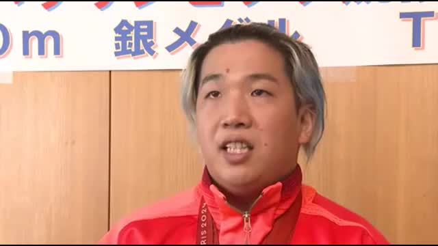 ３度目の受賞も“次の４年間”への励みに…車いす陸上・佐藤友祈選手に「県民栄誉賞」授与【岡山】